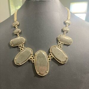 Kendra Scott pyrite and gold Ginger necklace Great used condition missing tag